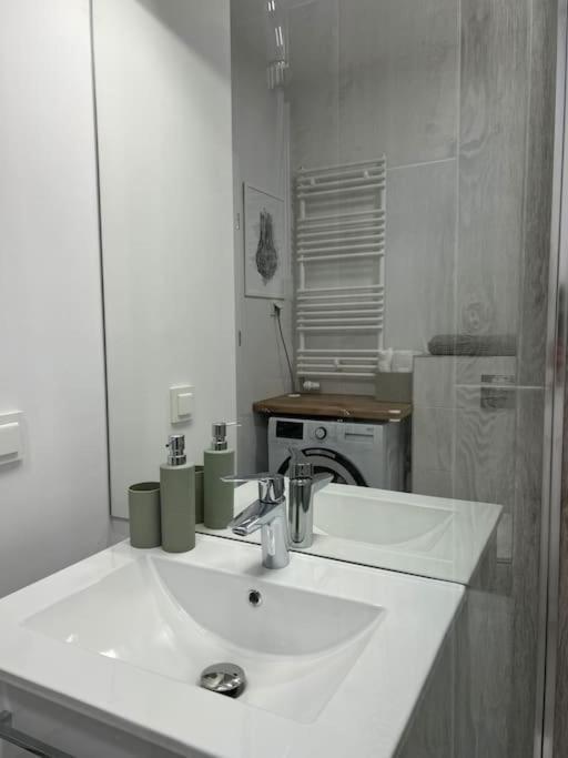 Apartment Olive In Bialoleka-Tarchomin Center Warsaw Luaran gambar